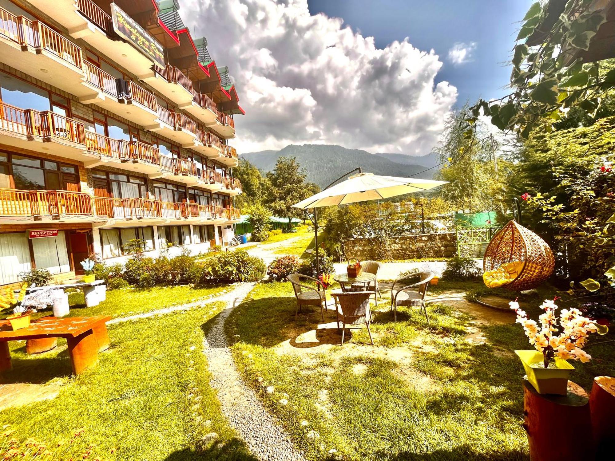 Himalayan Hill Queen Resort, Manali M98160-43400 Exterior photo